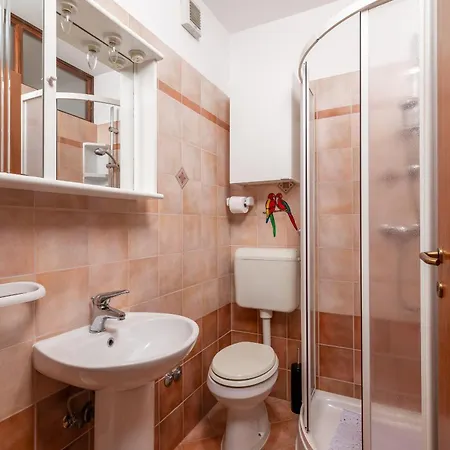 Apartment With Wifi Stinjan, - 24743 Pula