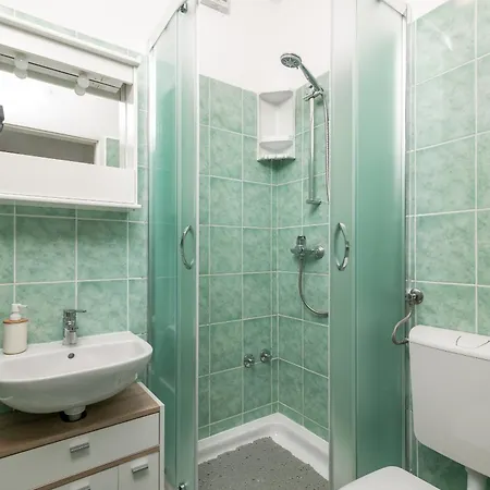 With Wifi Stinjan, - 24743 * Pula