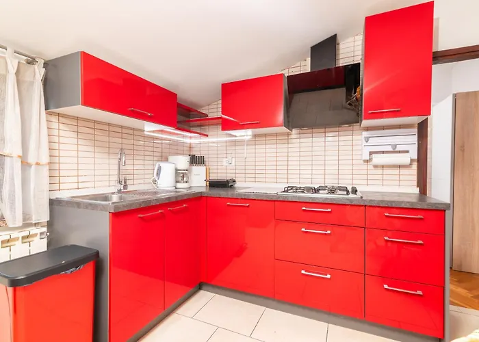 Apartment With Wifi Stinjan, - 24743 Pula