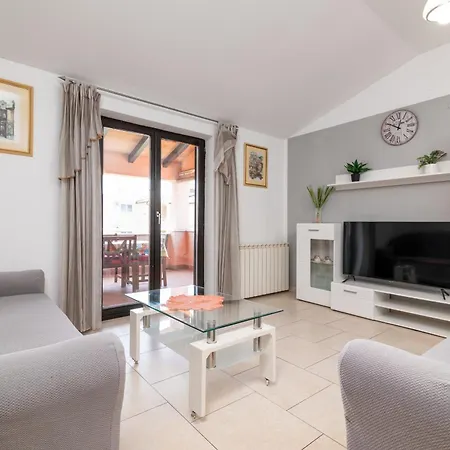 With Wifi Stinjan, - 24743 Pula