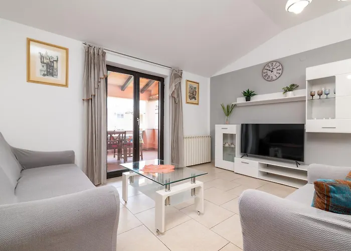 With Wifi Stinjan, - 24743 Pola