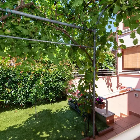 With Wifi Stinjan, - 24743 Апартаменти *