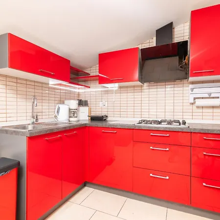 Апартаменти With Wifi Stinjan, - 24743 Пула